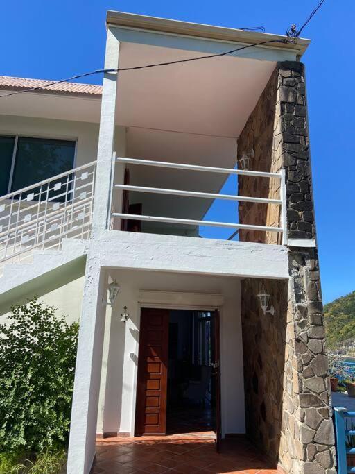 Villa "The Pretty Mermaid", Pool And Stunning Views 5 Min From Beach Десе Екстер'єр фото