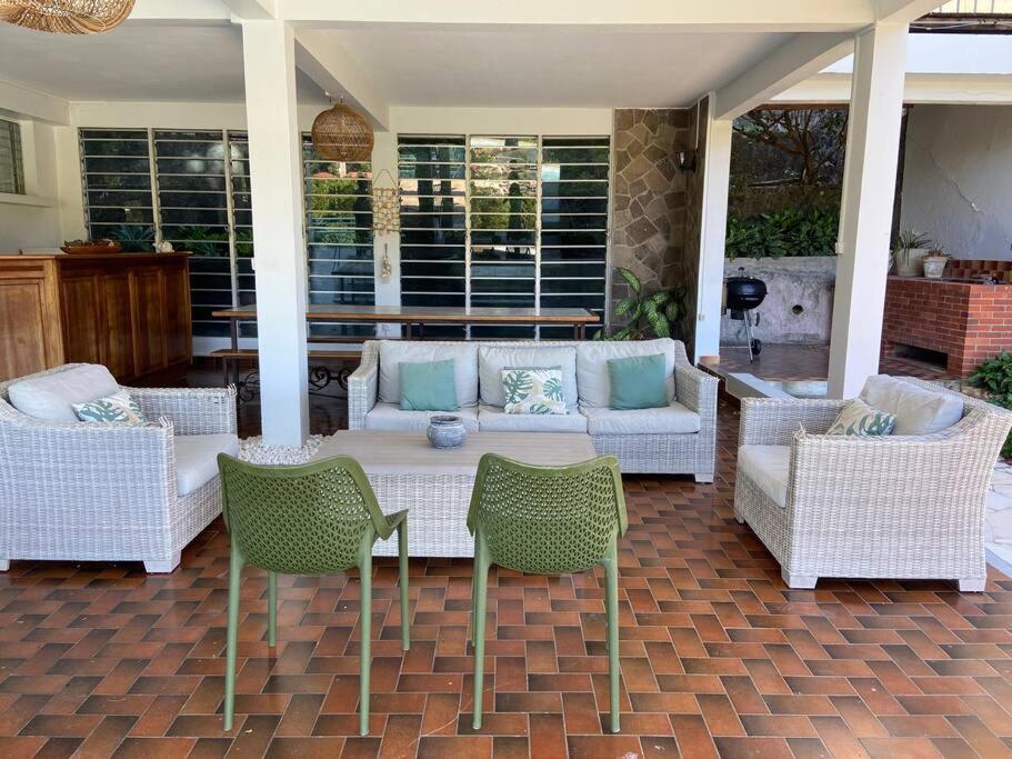 Villa "The Pretty Mermaid", Pool And Stunning Views 5 Min From Beach Десе Екстер'єр фото